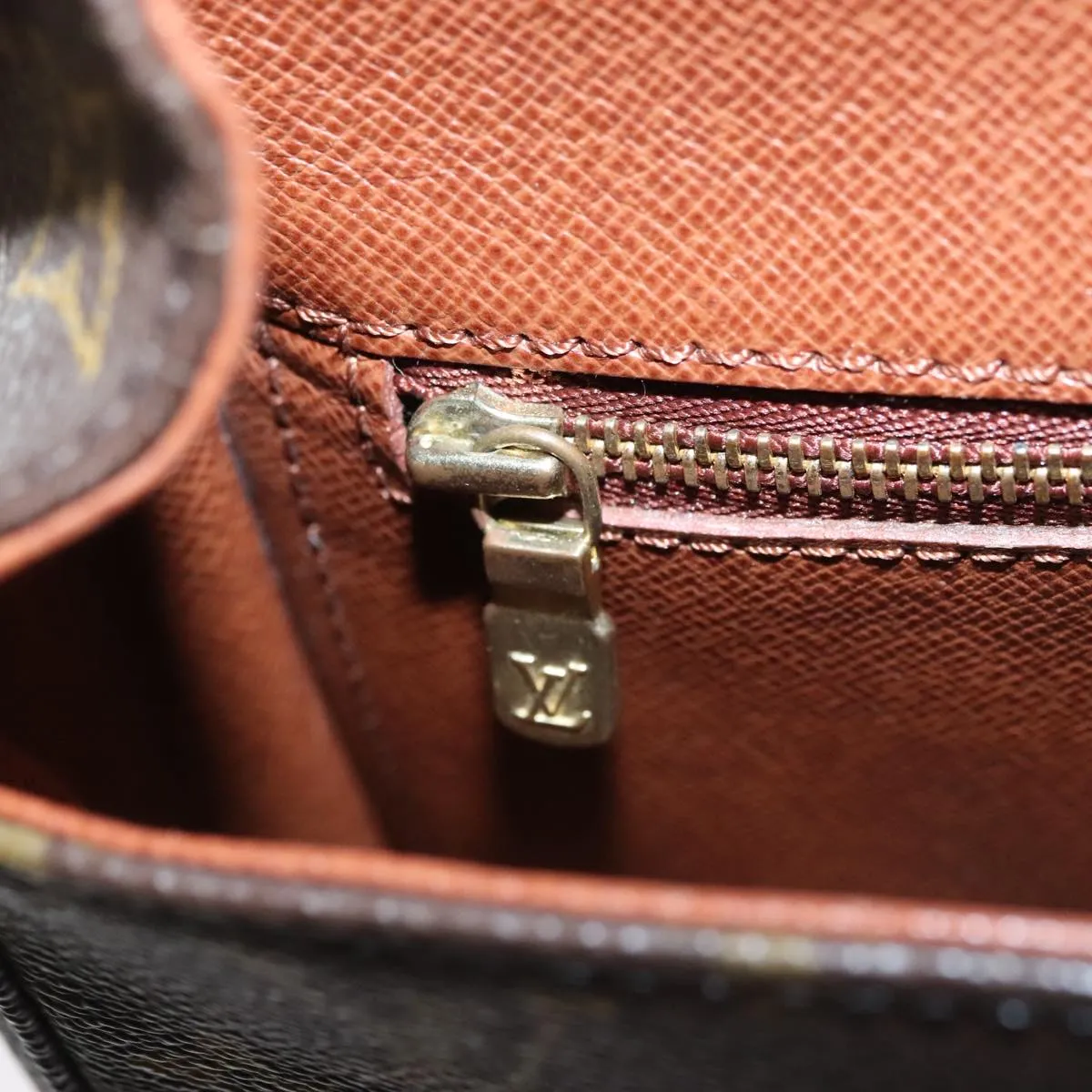 LOUIS VUITTON Monogram Saint Cloud GM Shoulder Bag M51242 LV 109736