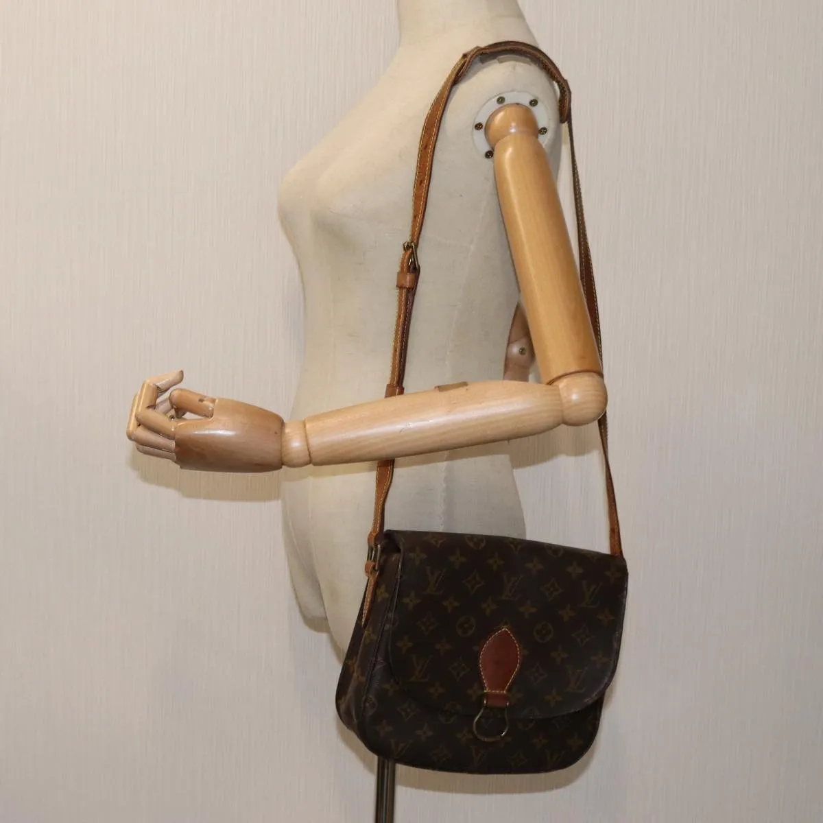 LOUIS VUITTON Monogram Saint Cloud GM Shoulder Bag M51242 LV 70697