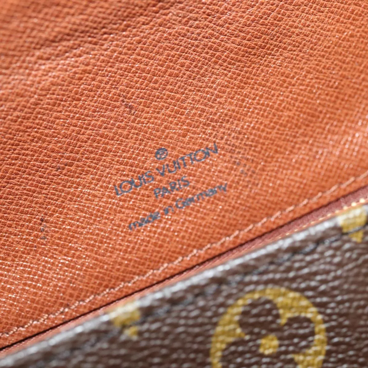 LOUIS VUITTON Monogram Saint Cloud MM Shoulder Bag M51243 LV yk14933