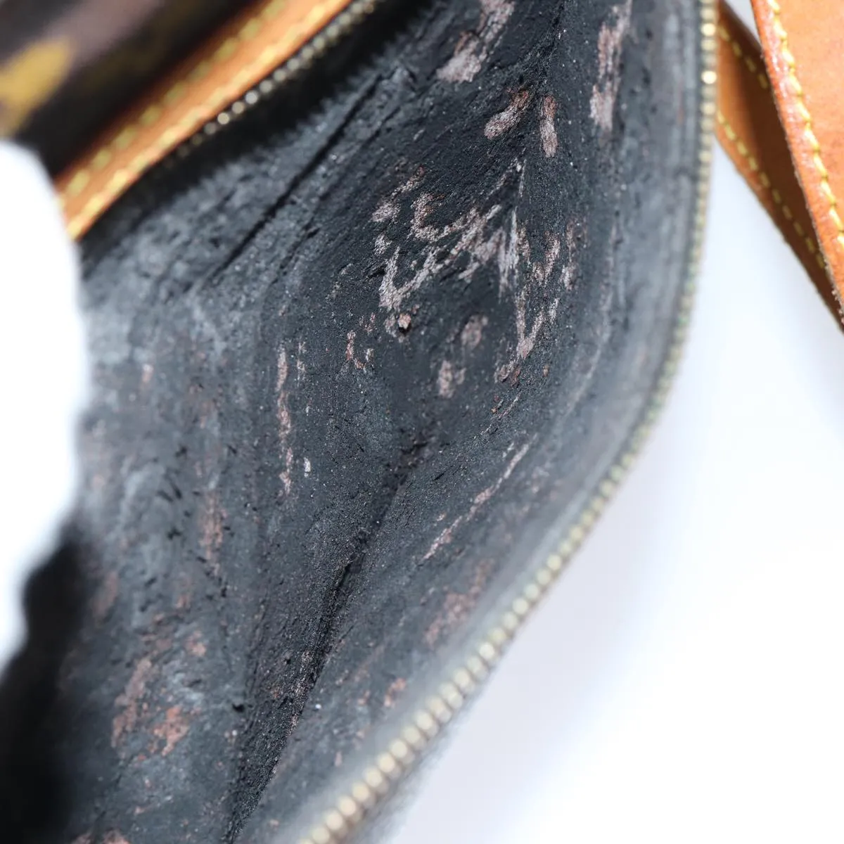 LOUIS VUITTON Monogram Saint Germain Shoulder Bag M51207 LV ar11948B