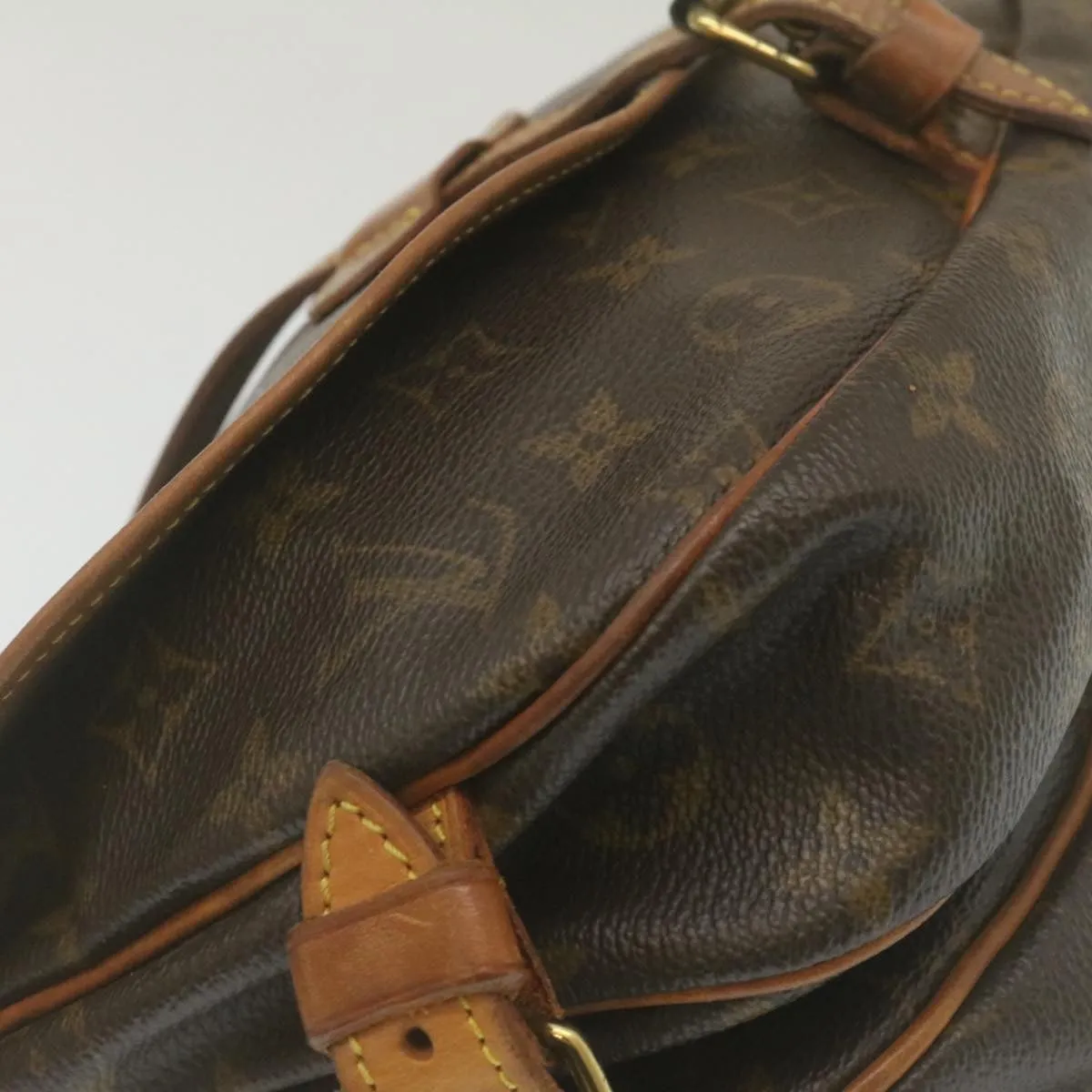 LOUIS VUITTON Monogram Saumur 30 Shoulder Bag M42256 LV 29205