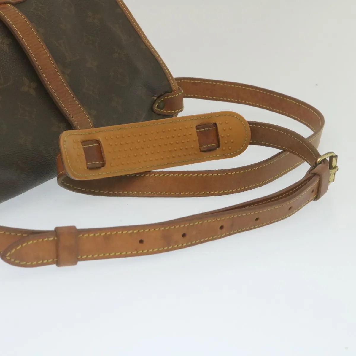 LOUIS VUITTON Monogram Saumur 30 Shoulder Bag M42256 LV 29205