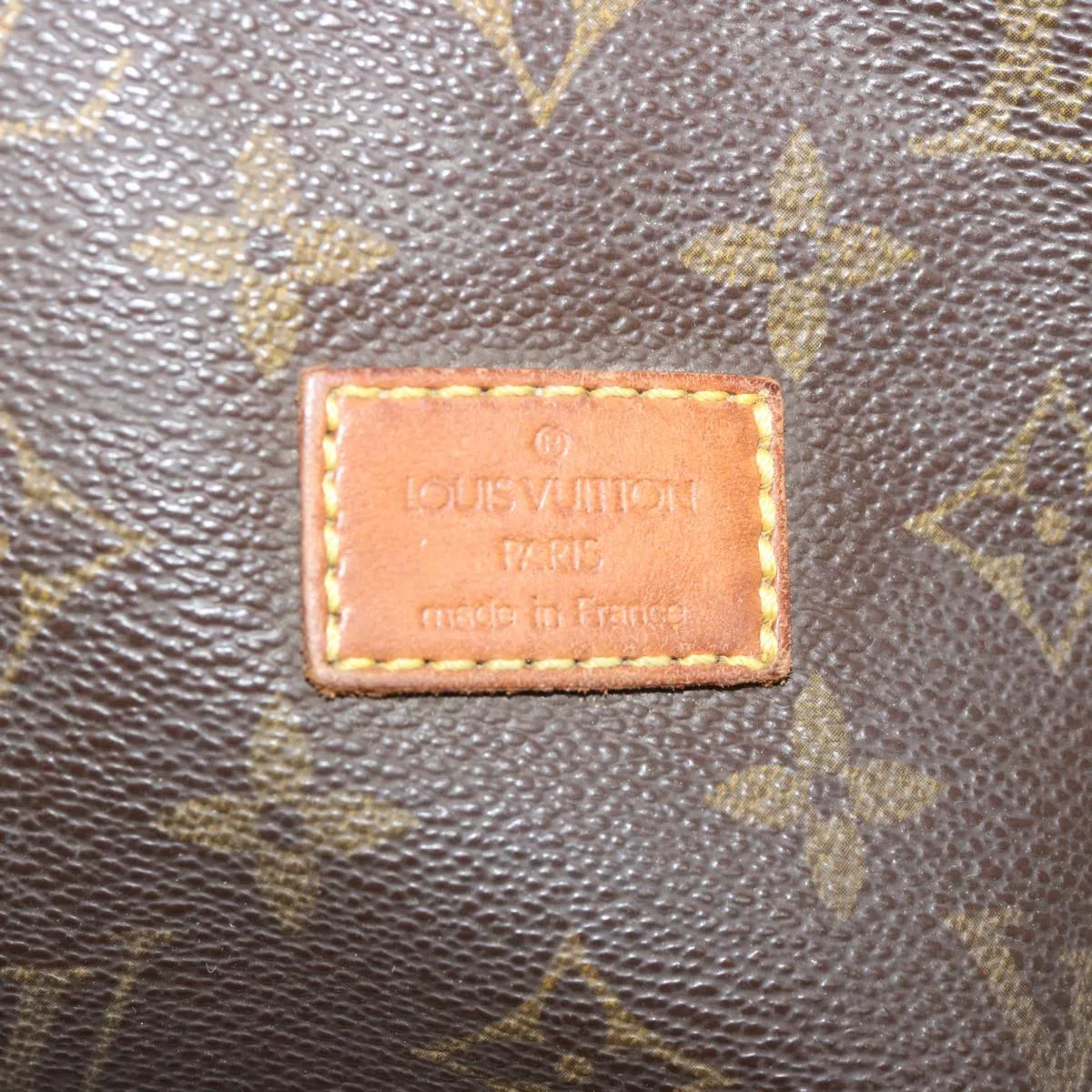 LOUIS VUITTON Monogram Saumur 30 Shoulder Bag M42256 LV 70706