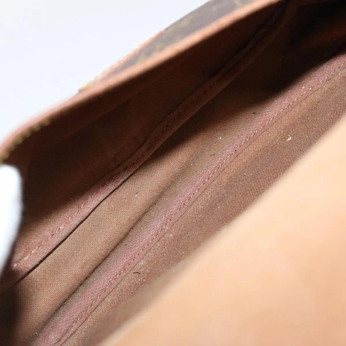LOUIS VUITTON Monogram Saumur 30 Shoulder Bag M42256 LV 70706