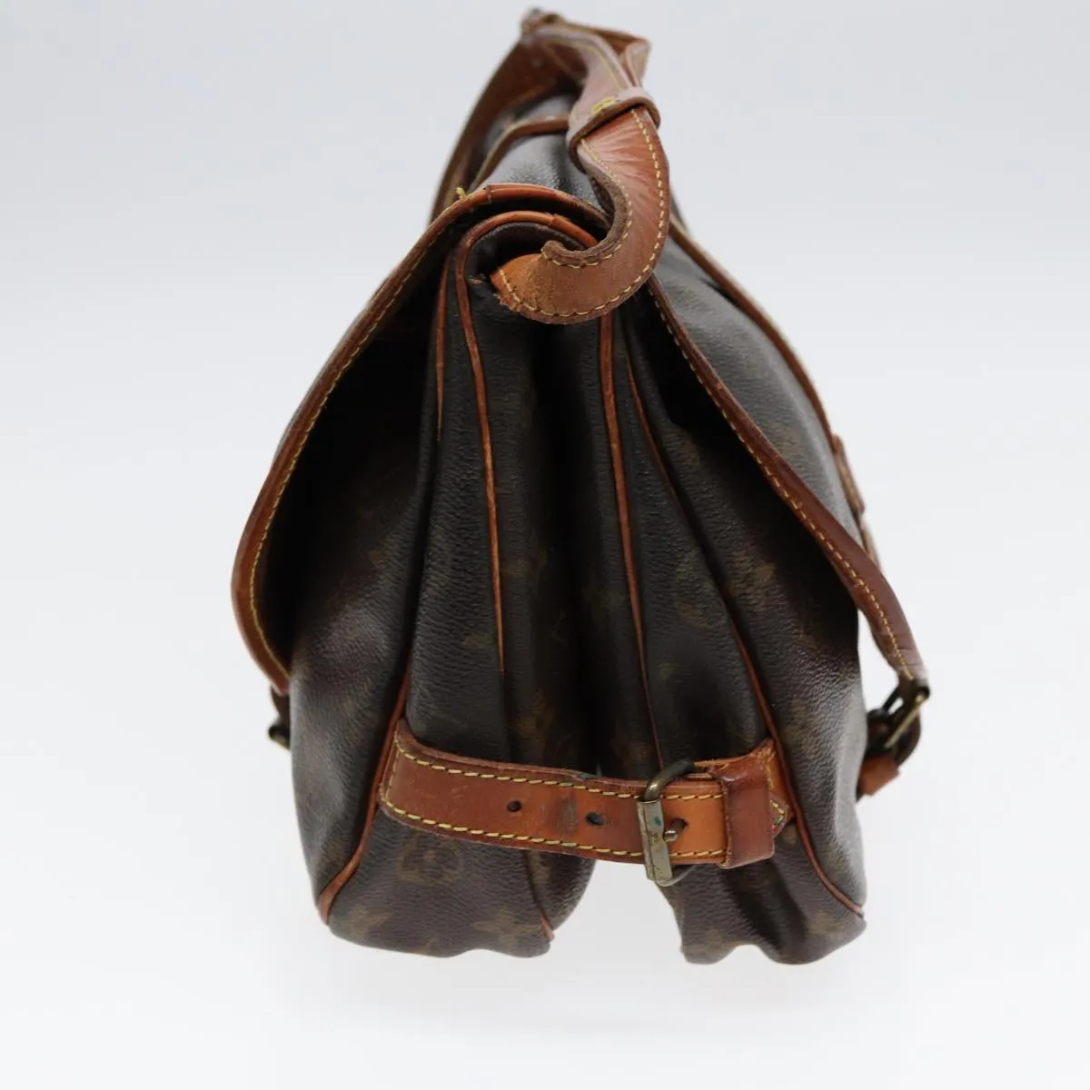 LOUIS VUITTON Monogram Saumur 30 Shoulder Bag M42256 LV 82220