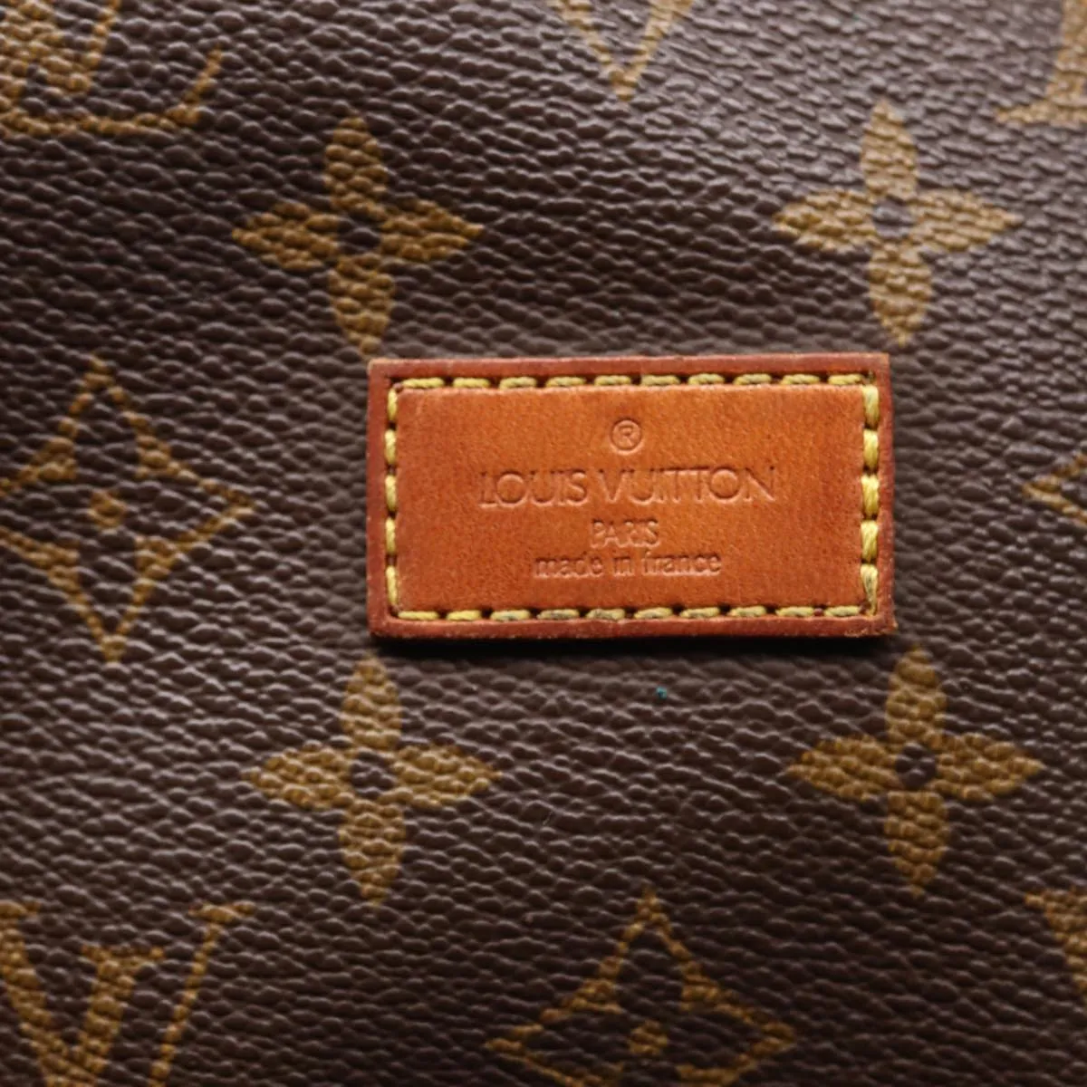 LOUIS VUITTON Monogram Saumur 30 Shoulder Bag M42256 LV 82220
