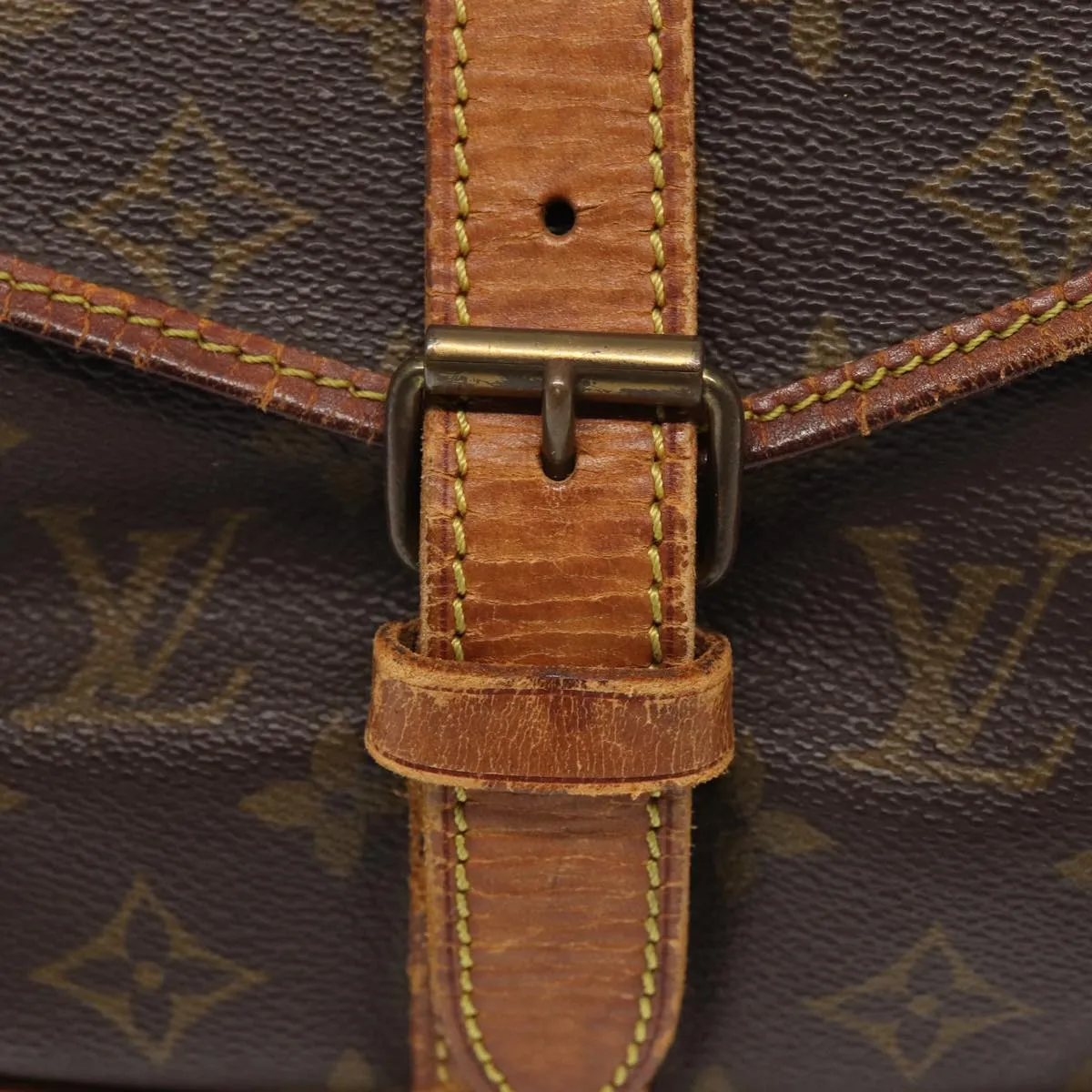 LOUIS VUITTON Monogram Saumur 35 Shoulder Bag M42254 LV 81387