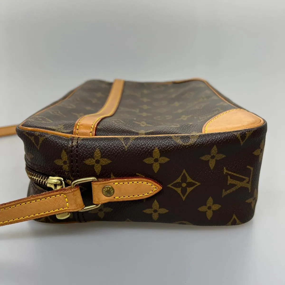 LOUIS VUITTON Monogram Trocadero 30 Shoulder Bag M51272 LV hs1550