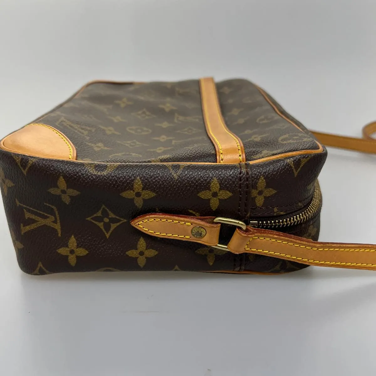 LOUIS VUITTON Monogram Trocadero 30 Shoulder Bag M51272 LV hs1550