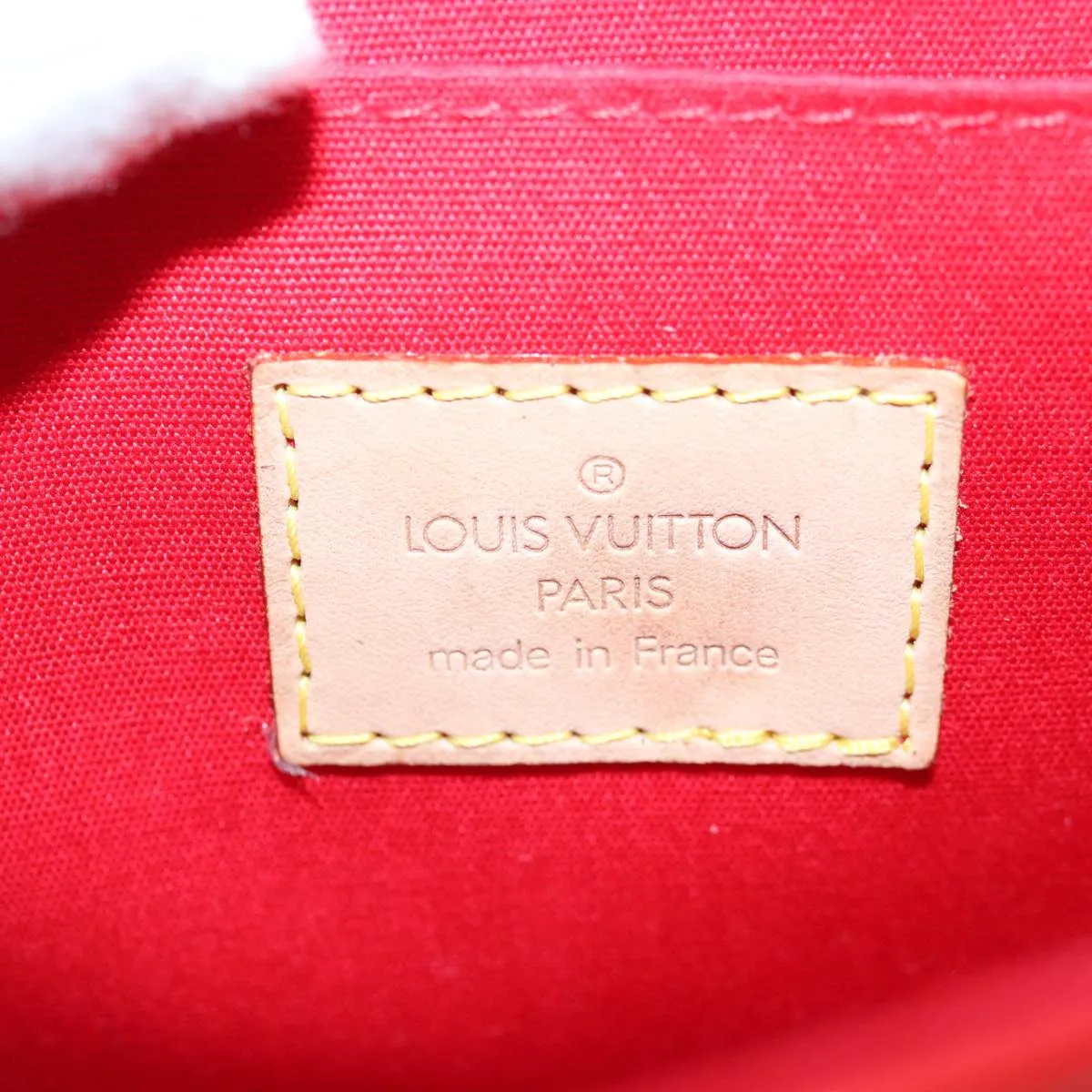 LOUIS VUITTON Monogram Vernis Biscayne Bay PM Bag Rouge M91291 LV 85002