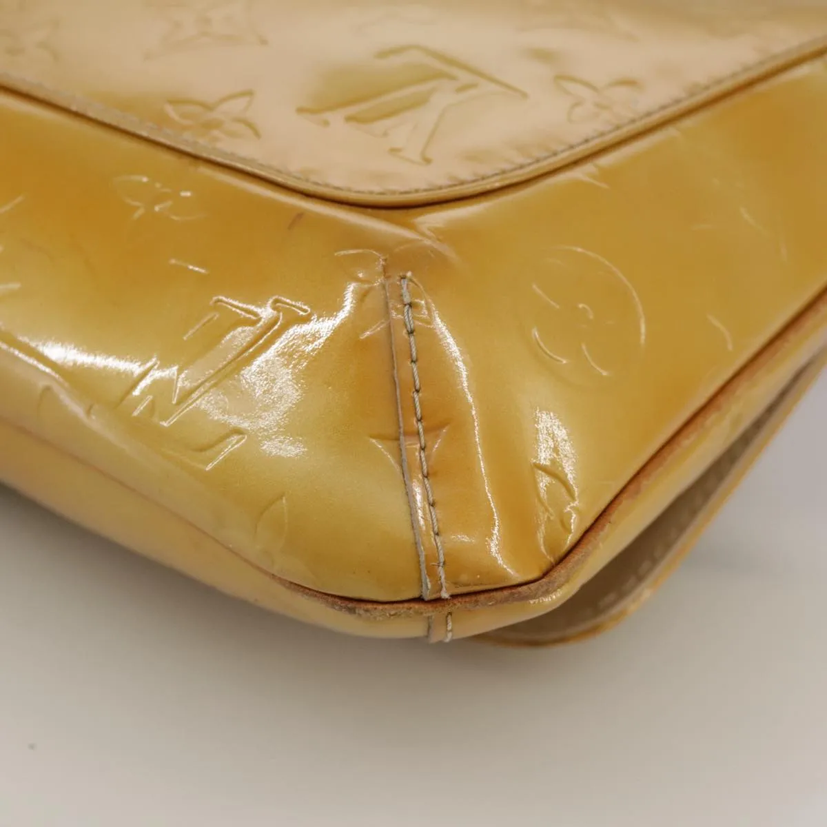 LOUIS VUITTON Monogram Vernis Thompson Street Bag Beige M91301 LV 110743