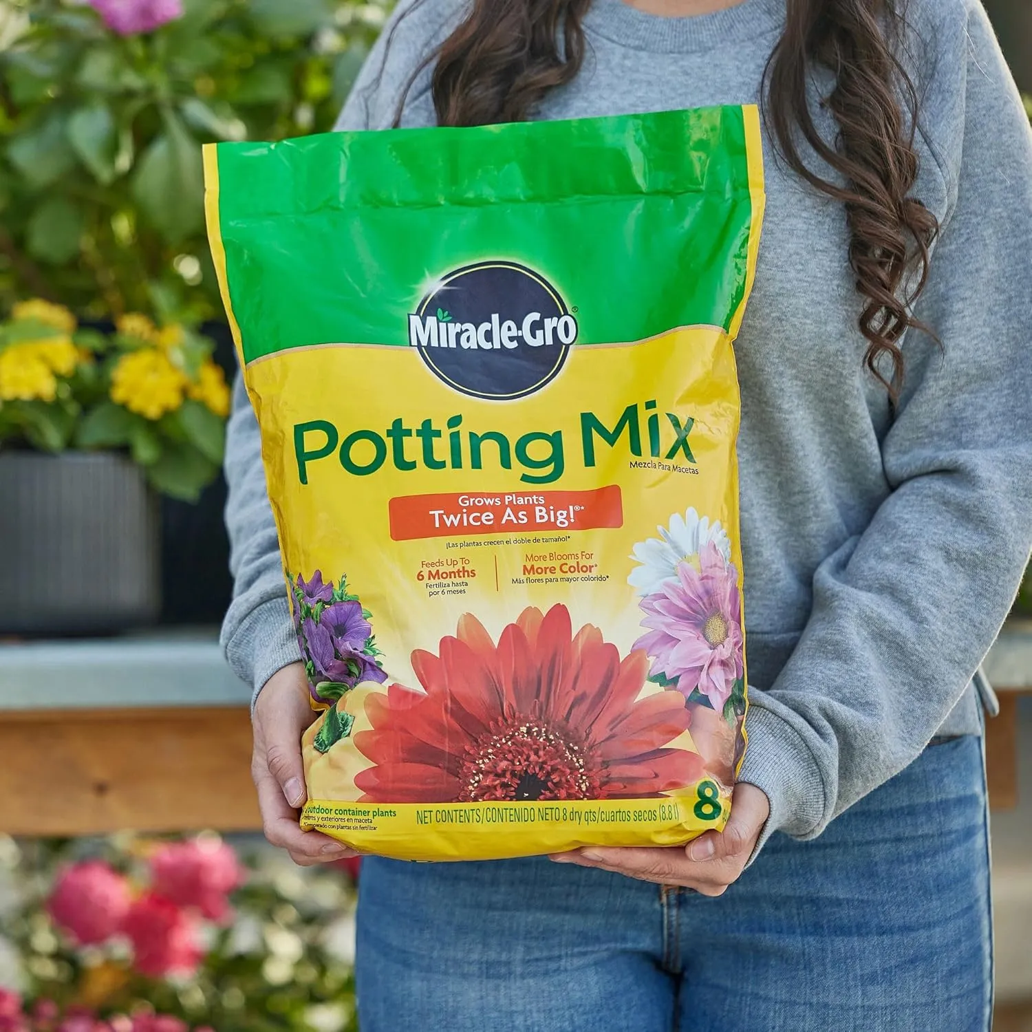 Miracle-Gro Potting Mix, For Container Plants, Flowers, Vegetables, Shrubs, Annuals, Perennials, Feeds up to 6 Months, 8 qt., 2-Pack