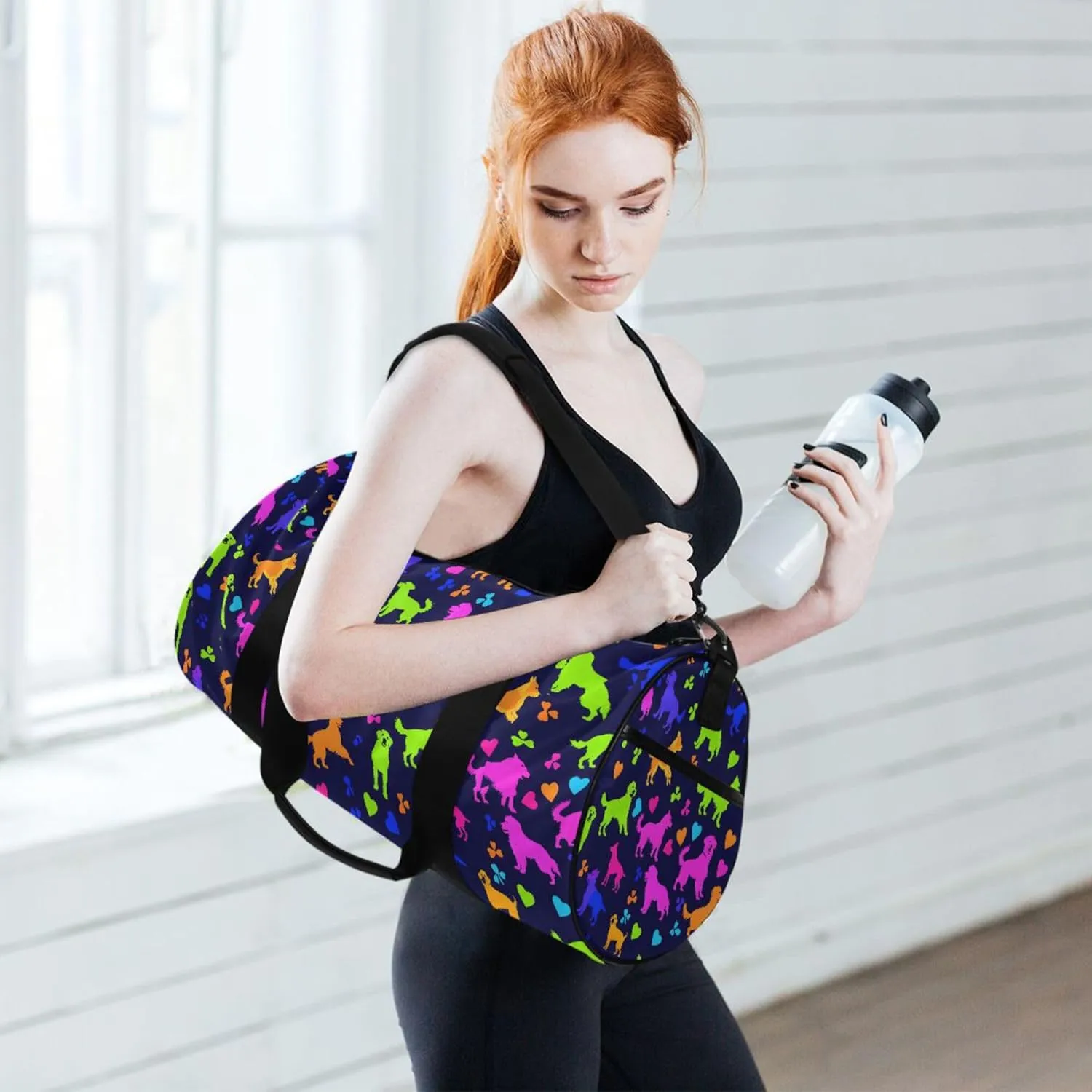 MNSRUU Sports Duffel Bags, Multicolor Dogs Hearts and Paw Athletic Gym Bag Overnight Workout Travel Tote Luggage for Men Women Yoga