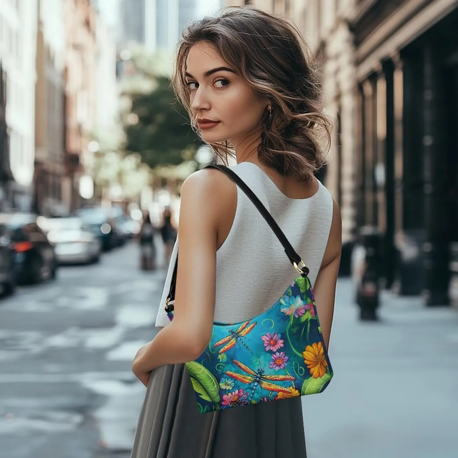 PU Leather Underarm Shoulder Bag Small Zipper Hobo Bags for Women Crescent Tote Bag for Date Travel Shopping