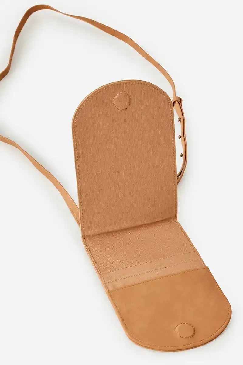 Rip Curl Premium Surf Crossbody Wallet in Natural