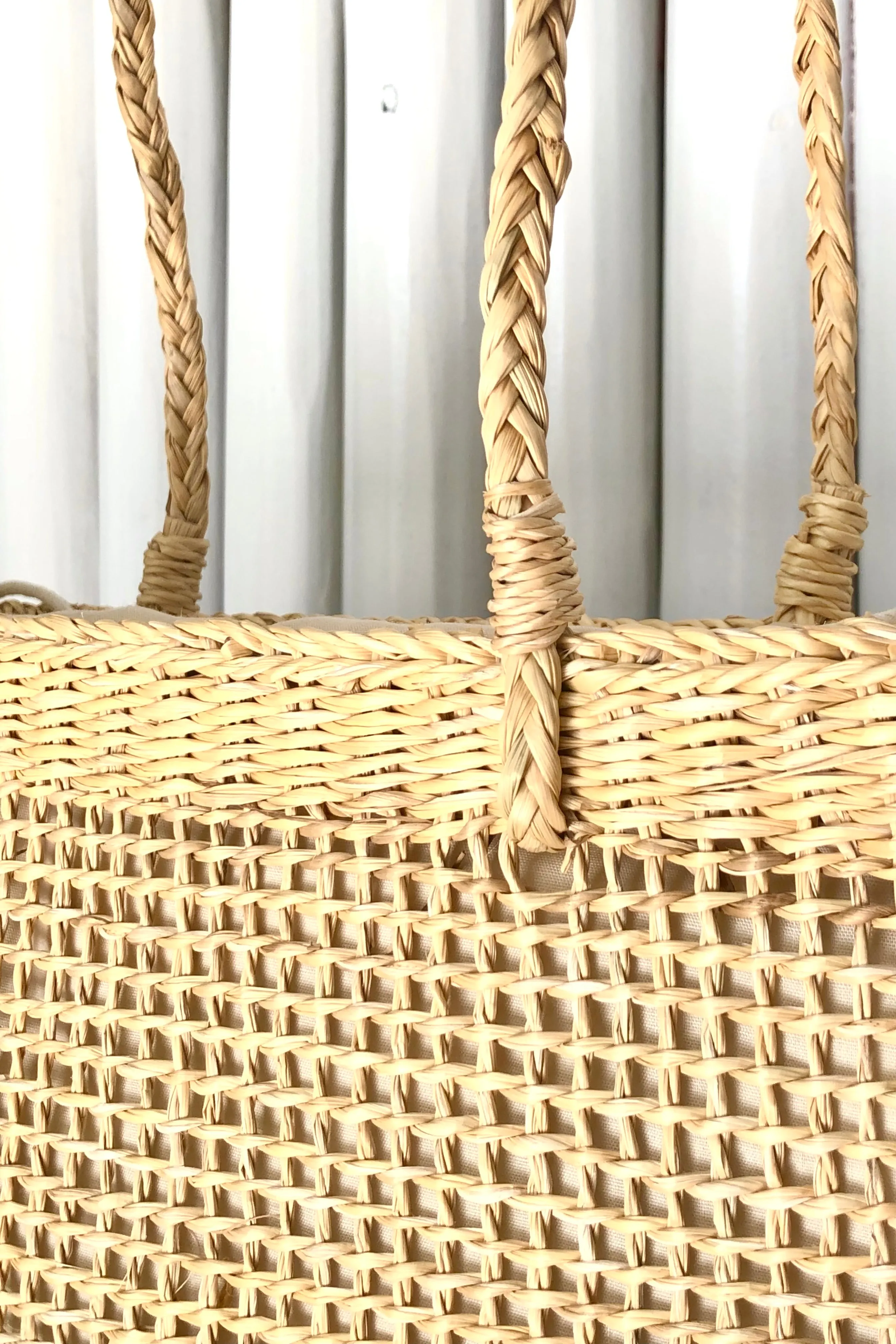 Straw Mesh Shoulder Bag