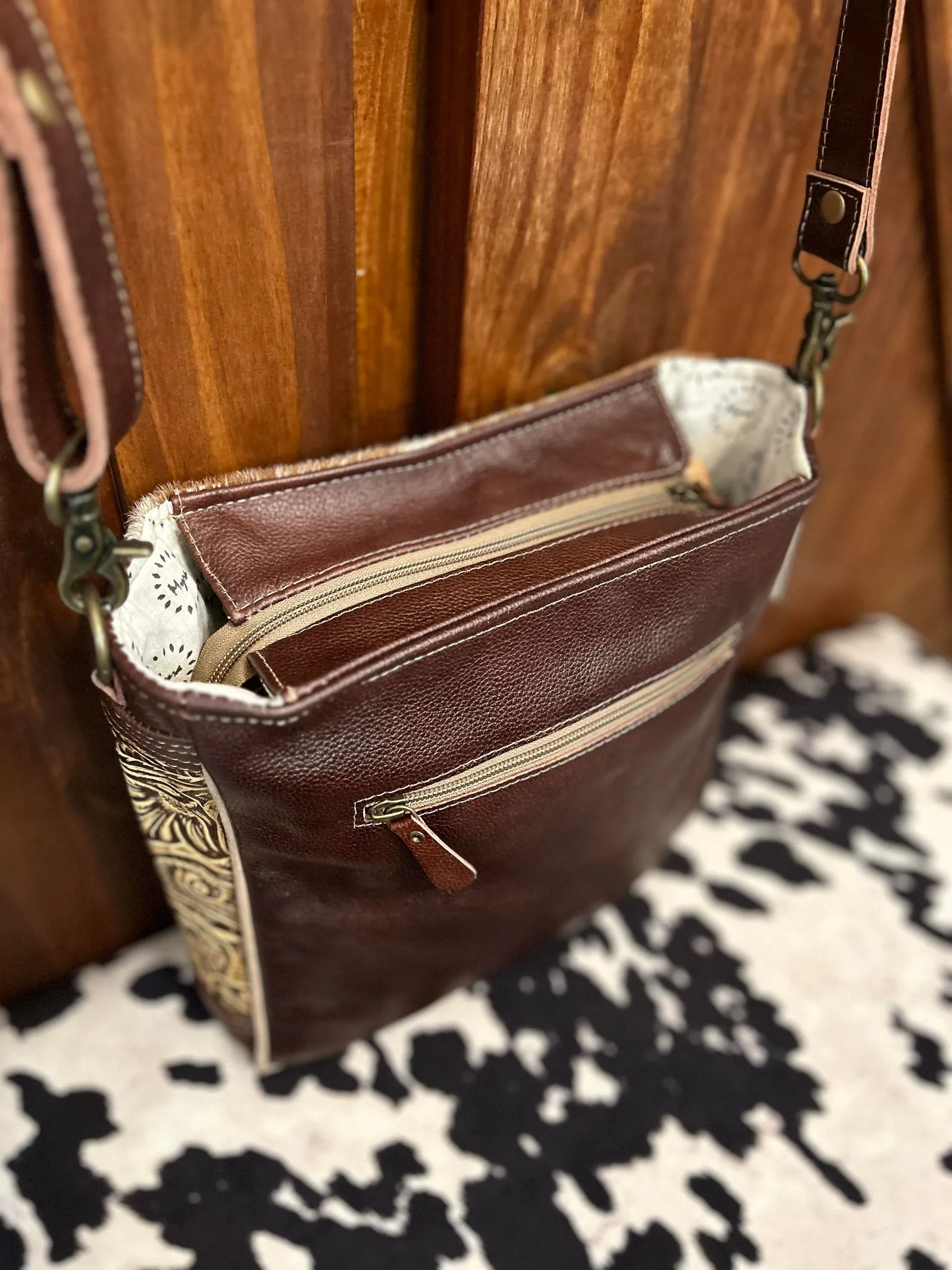 SUN SERAPE MESSENGER BAG