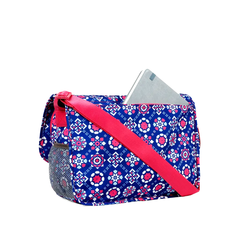 Terry Messenger bag in Trinket - Final Sale