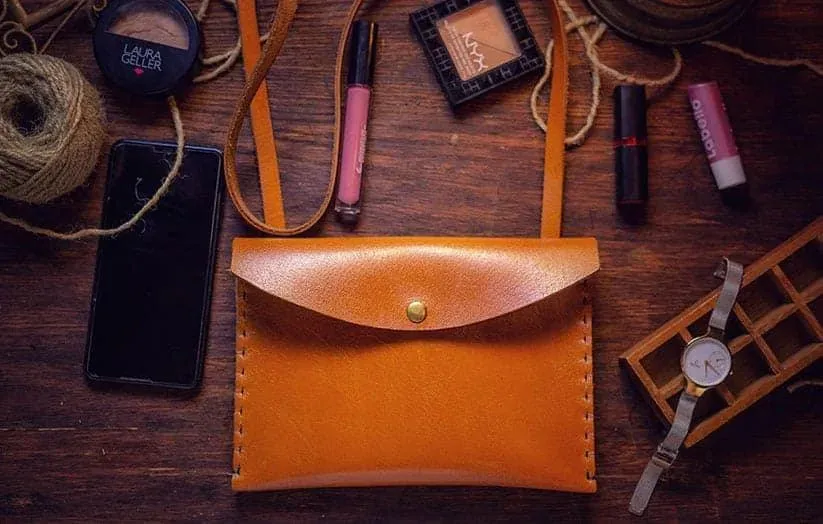 The Été (Brown)- Crossbody Bag