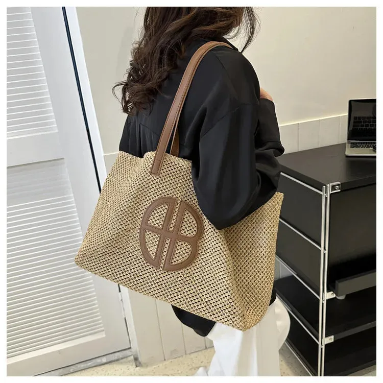 Veloria™ Hollow Straw Shoulder Bag