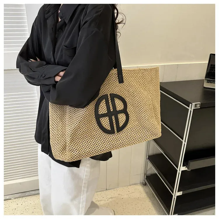 Veloria™ Hollow Straw Shoulder Bag