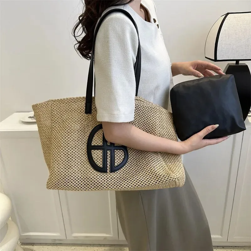 Veloria™ Hollow Straw Shoulder Bag
