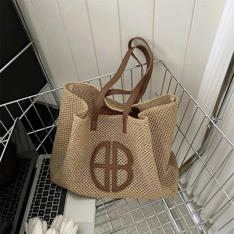 Veloria™ Hollow Straw Shoulder Bag