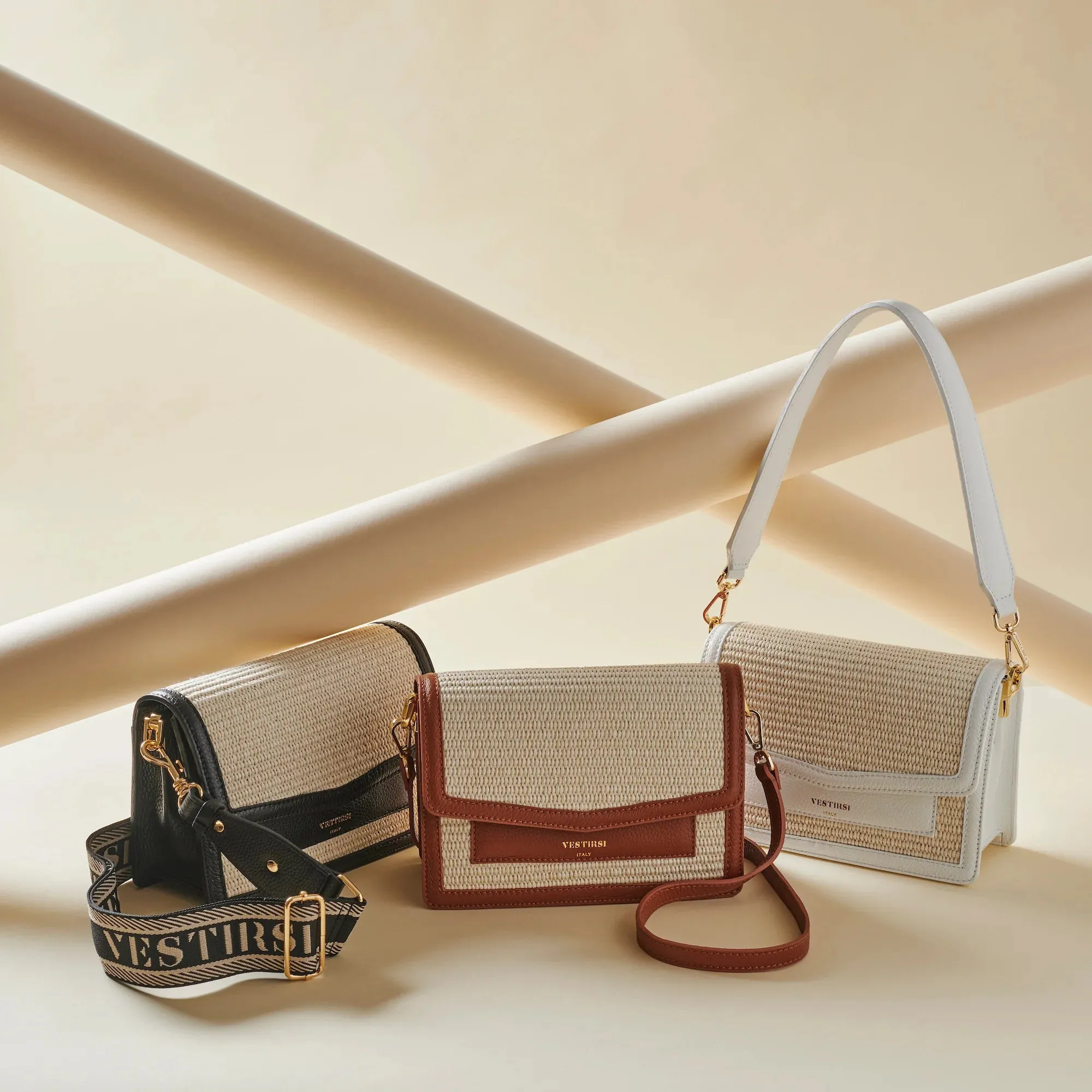 Vestirsi Amelia White Raffia Bag